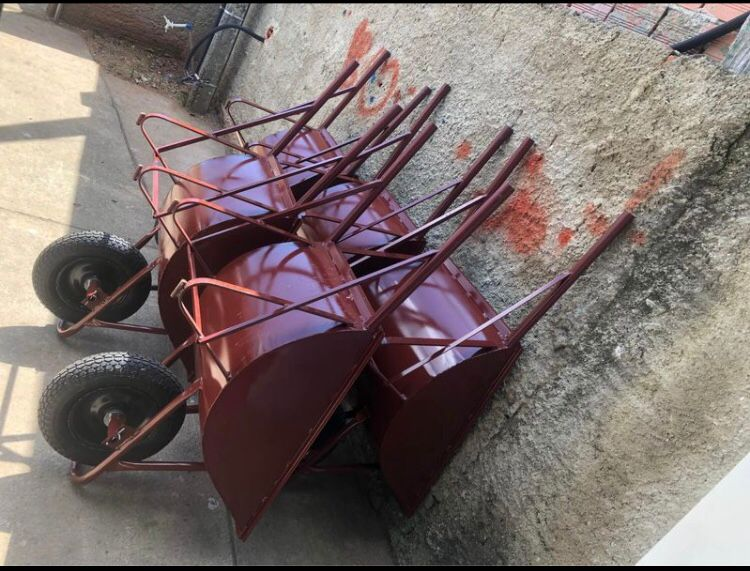 Carrinho de Mão Girica Capacidade 70 litros - Imagem 3